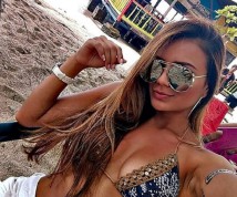 Gola Profonda - IAMCinzia - punga.club